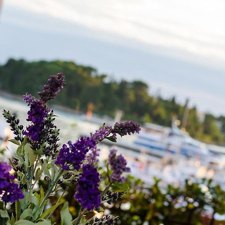 Apartment Noemi Rovinj Luaran gambar